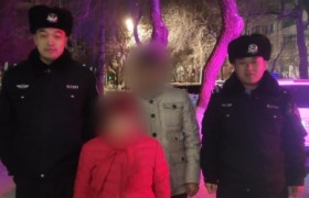 民警及时救助走失老人助其安全归家